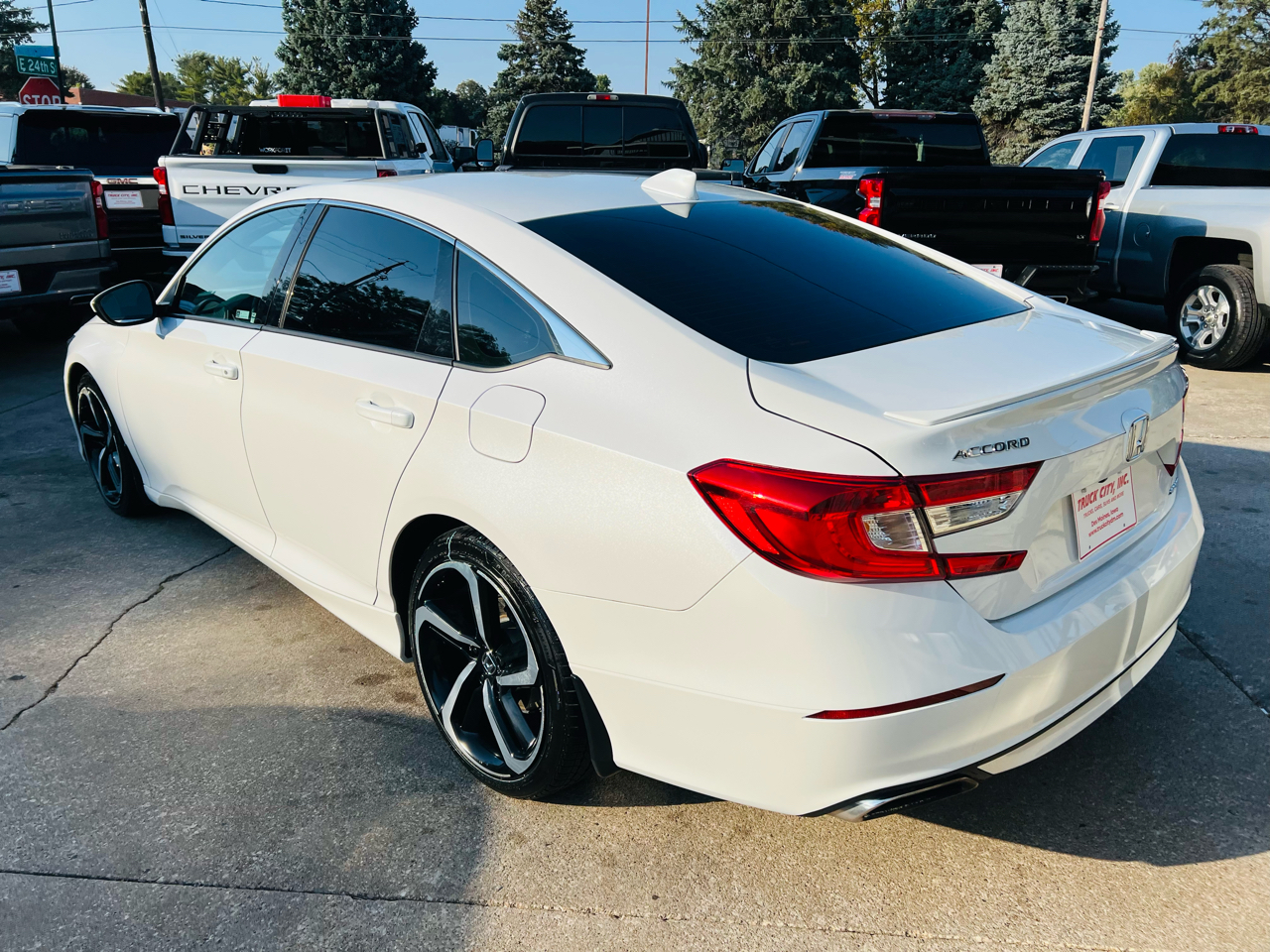2019 Honda Accord Sport photo 4