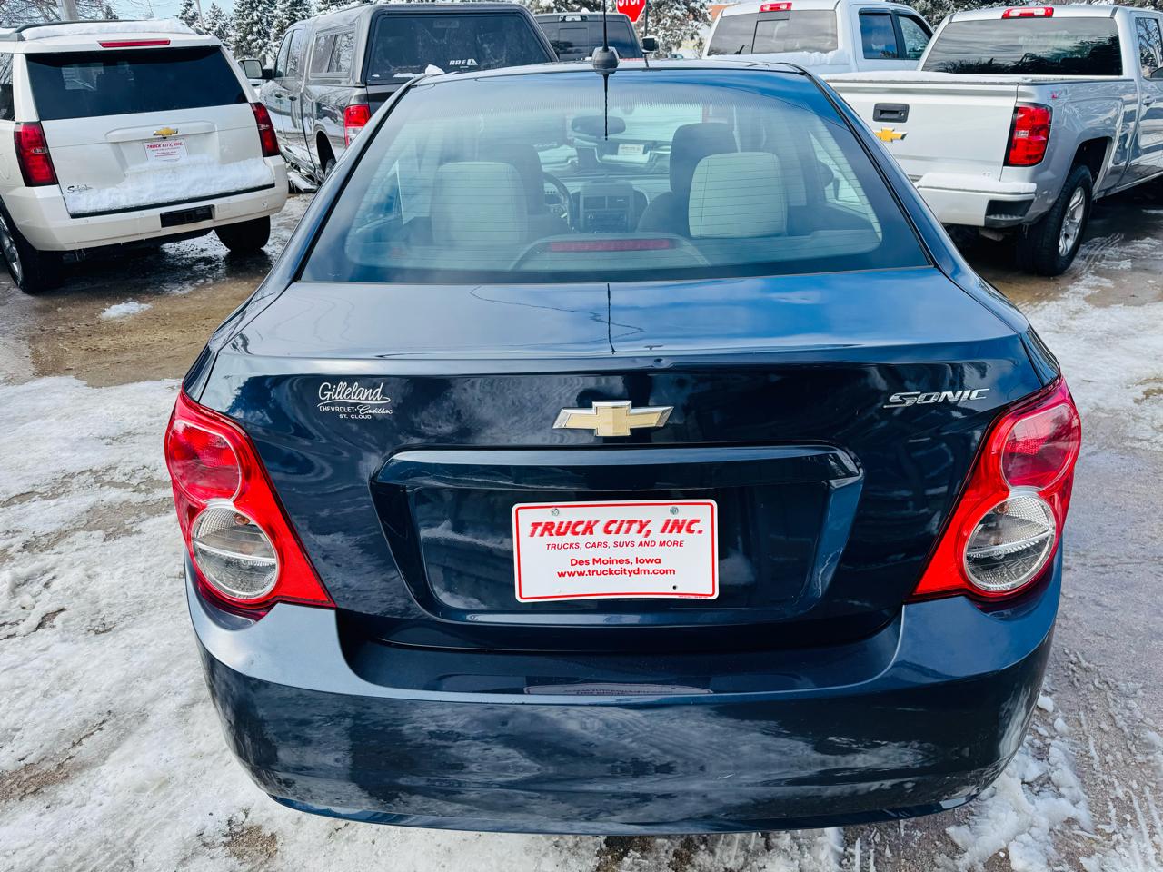 Chevrolet Sonic LS Auto Sedan 2015