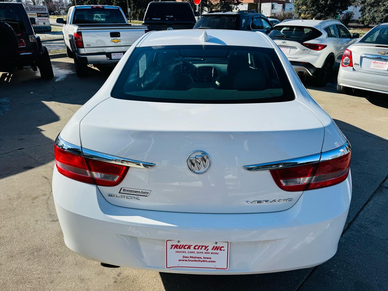 Buick Verano Base 2015