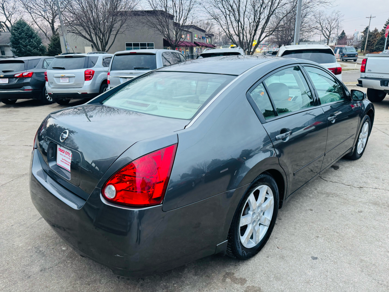Nissan Maxima SE 2006