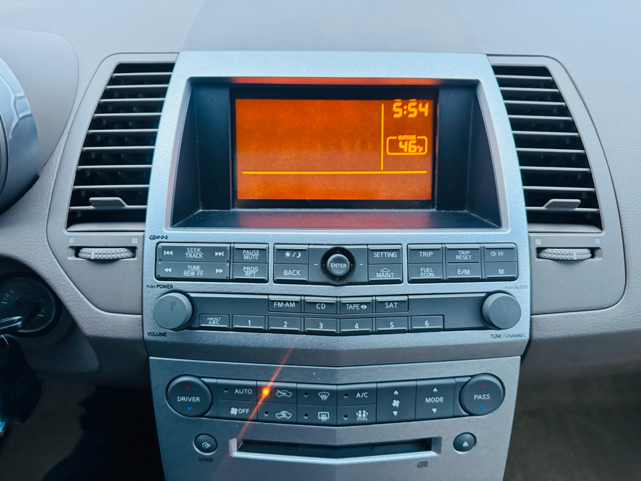 Nissan Maxima SE 2006