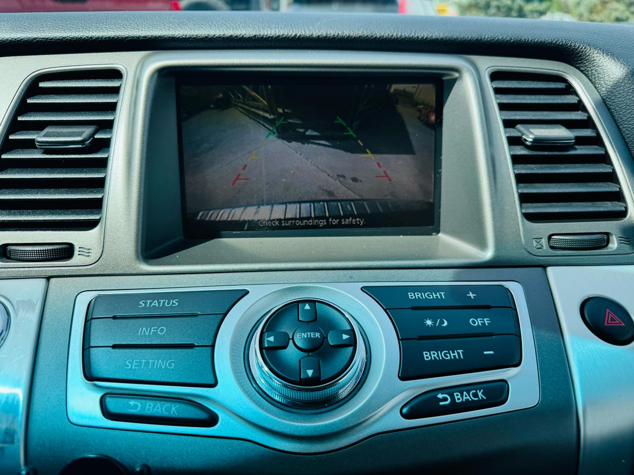 Nissan Murano S AWD 2011