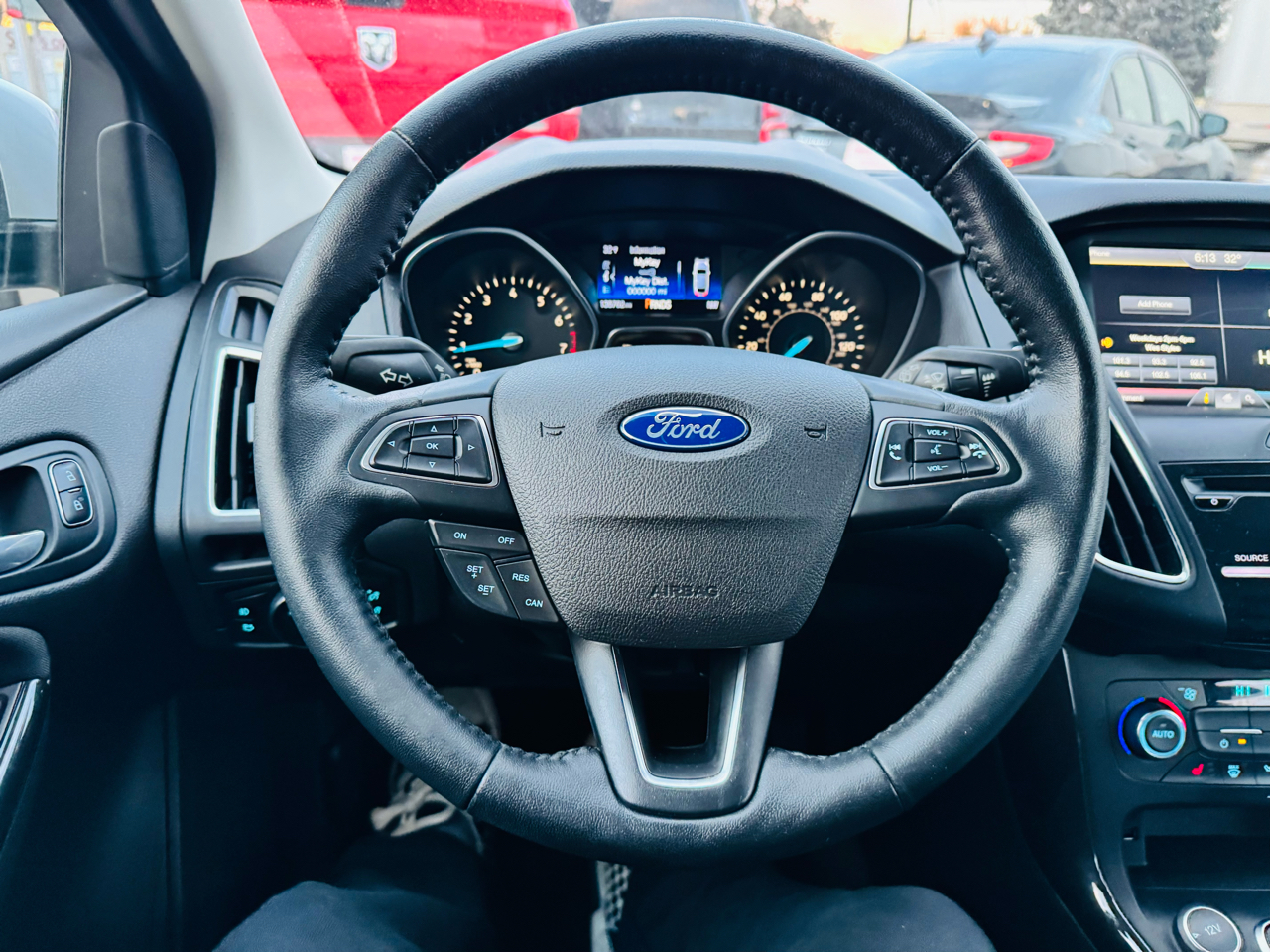 Ford Focus Titanium Hatch 2015
