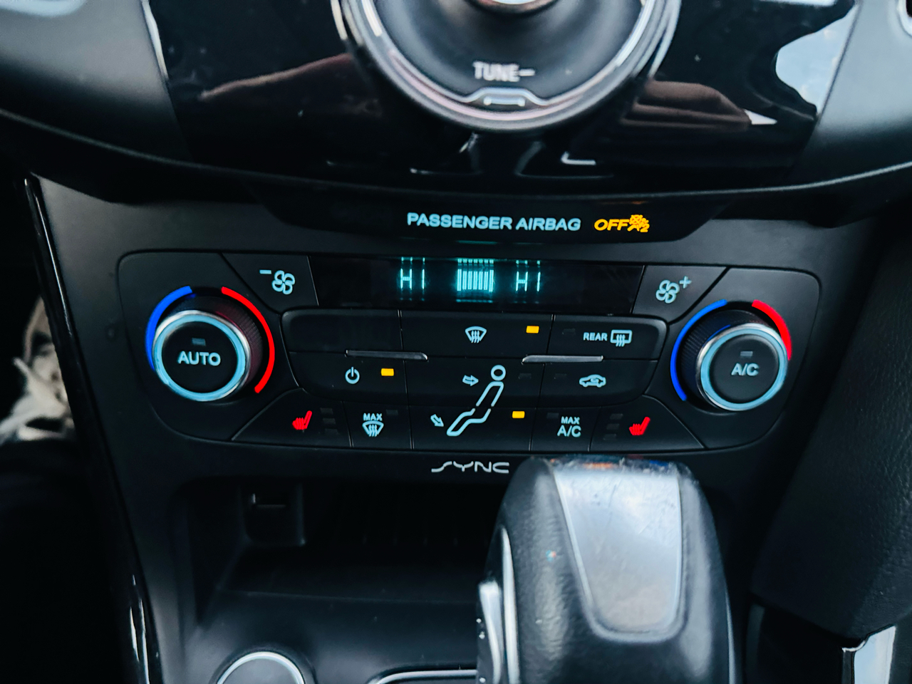 Ford Focus Titanium Hatch 2015