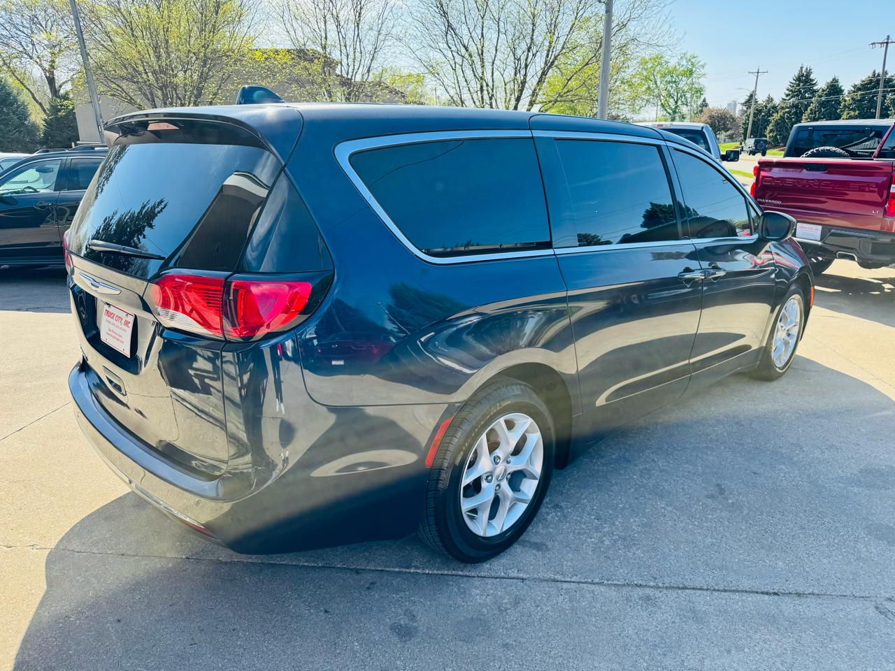 Chrysler Pacifica Touring-L 2017