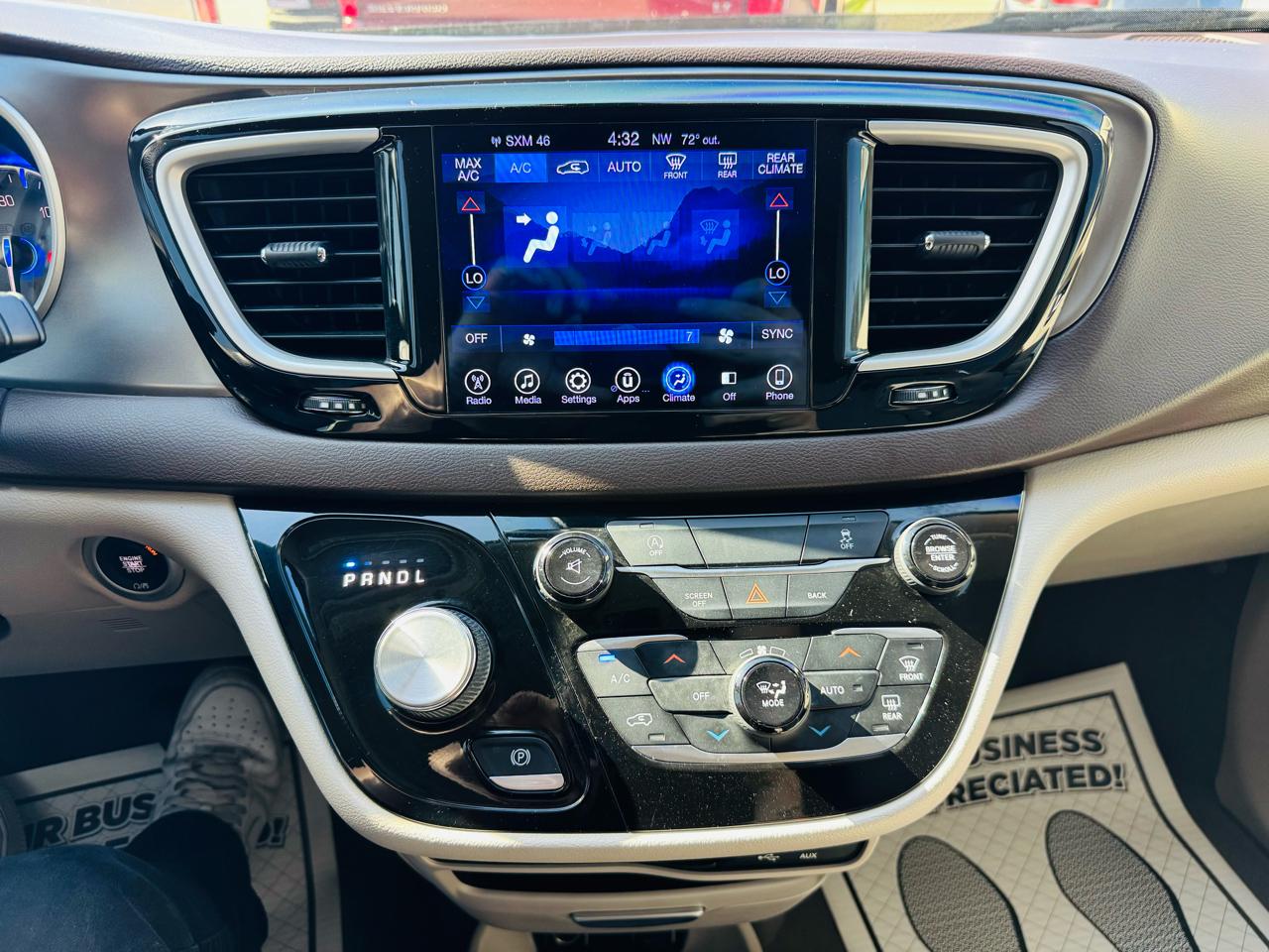 Chrysler Pacifica Touring-L 2017