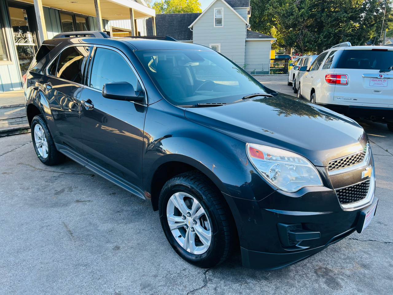 2017 Chevrolet Equinox LT 2WD