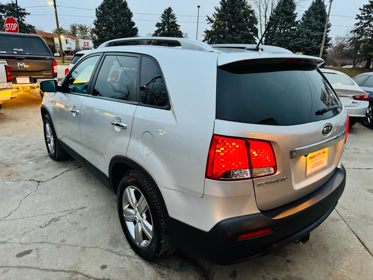 Kia Sorento EX V6 4WD 2013