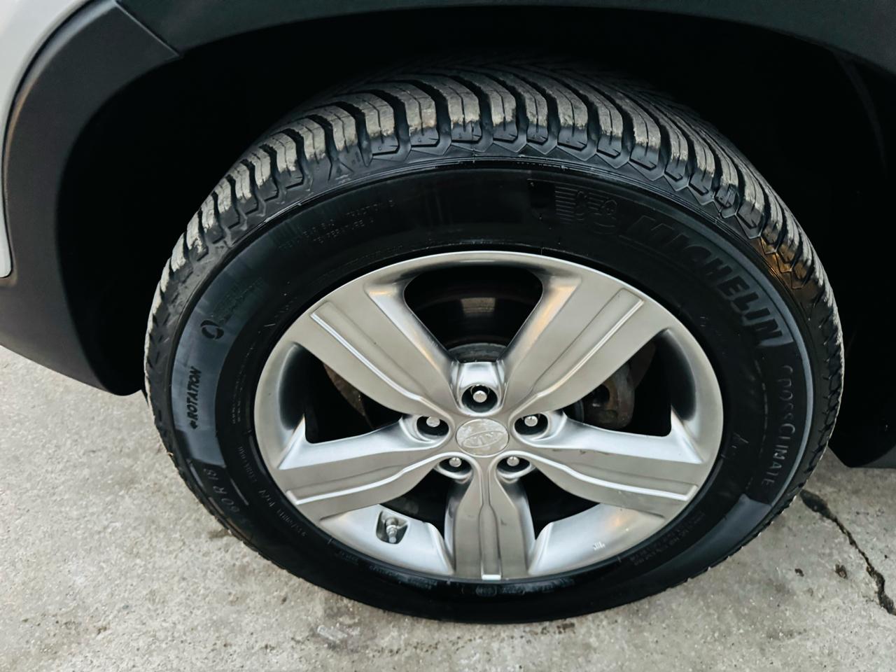 Kia Sorento EX V6 4WD 2013