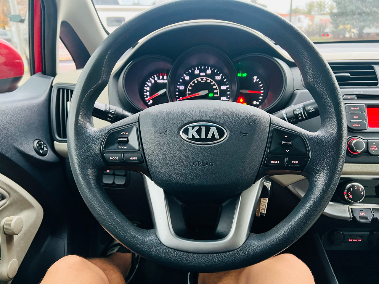 Kia Rio LX 2013