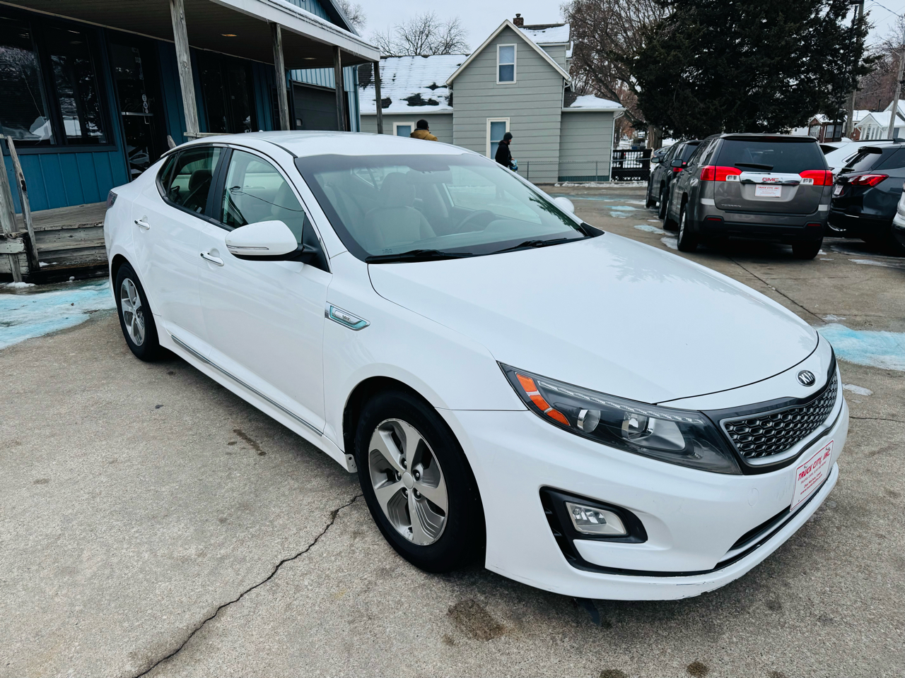 2014 Kia Optima LX Hybrid's photo
