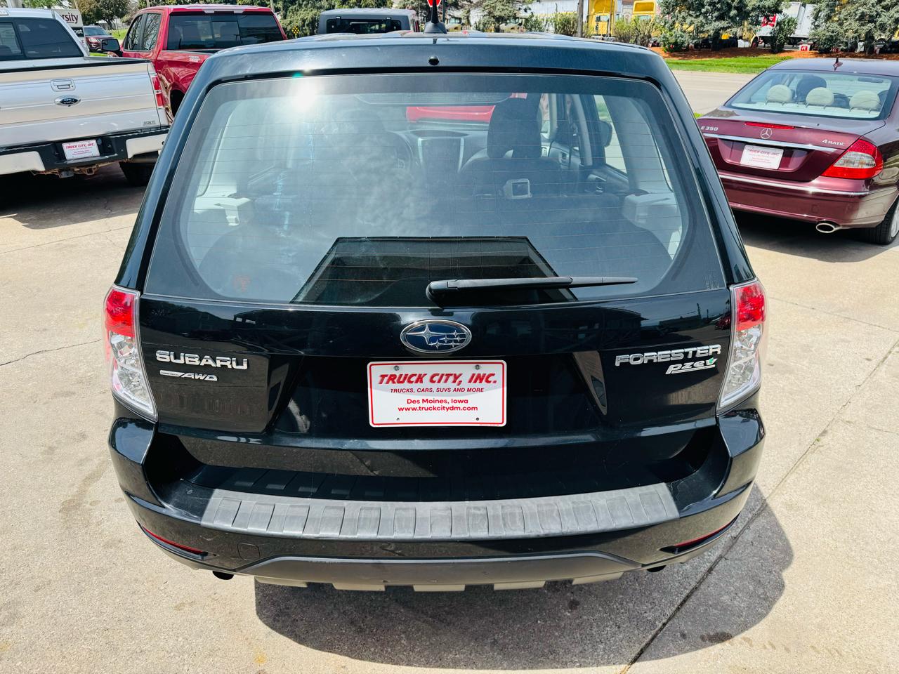 Subaru Forester 2.5X 2013