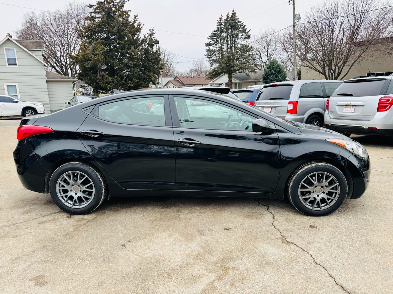Hyundai Elantra GLS A/T 2012