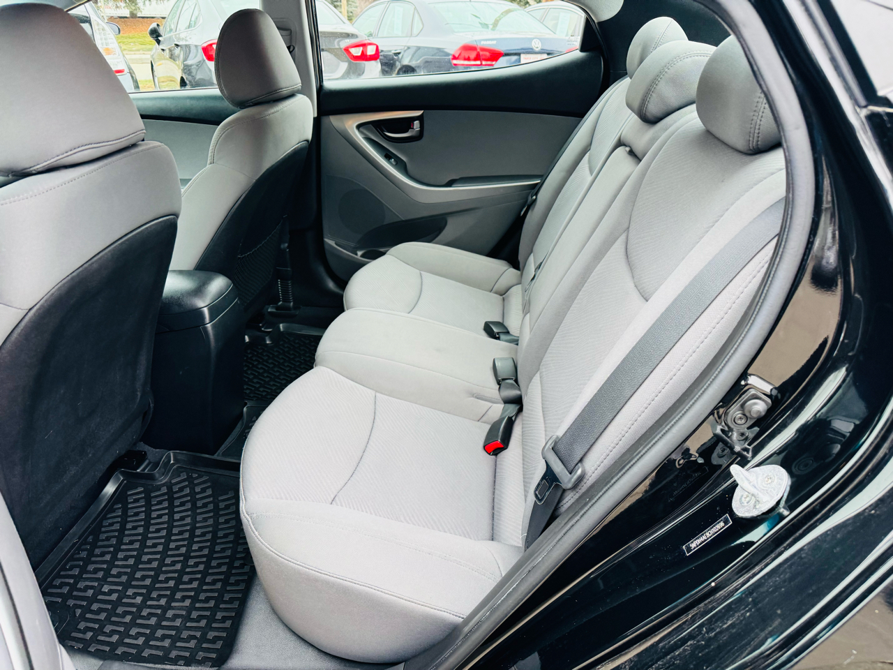 Hyundai Elantra GLS A/T 2012