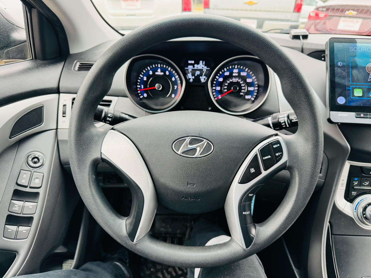 Hyundai Elantra GLS A/T 2012