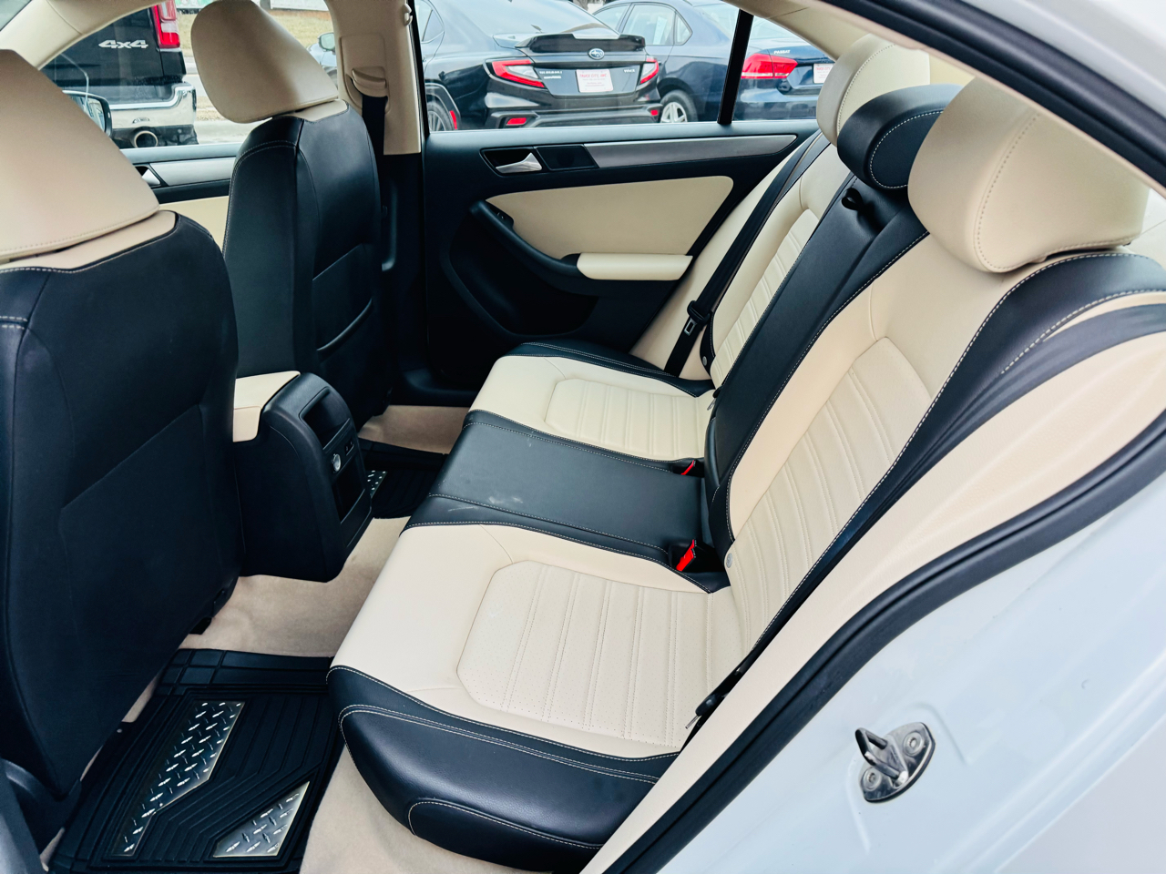 Volkswagen Jetta SEL 2014