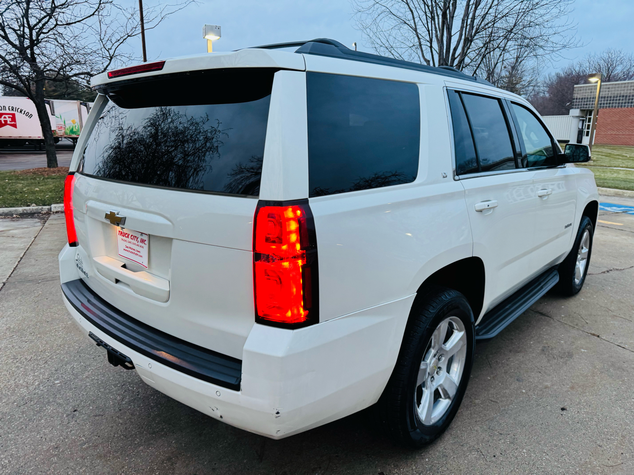 Chevrolet Tahoe LT 4WD 2015