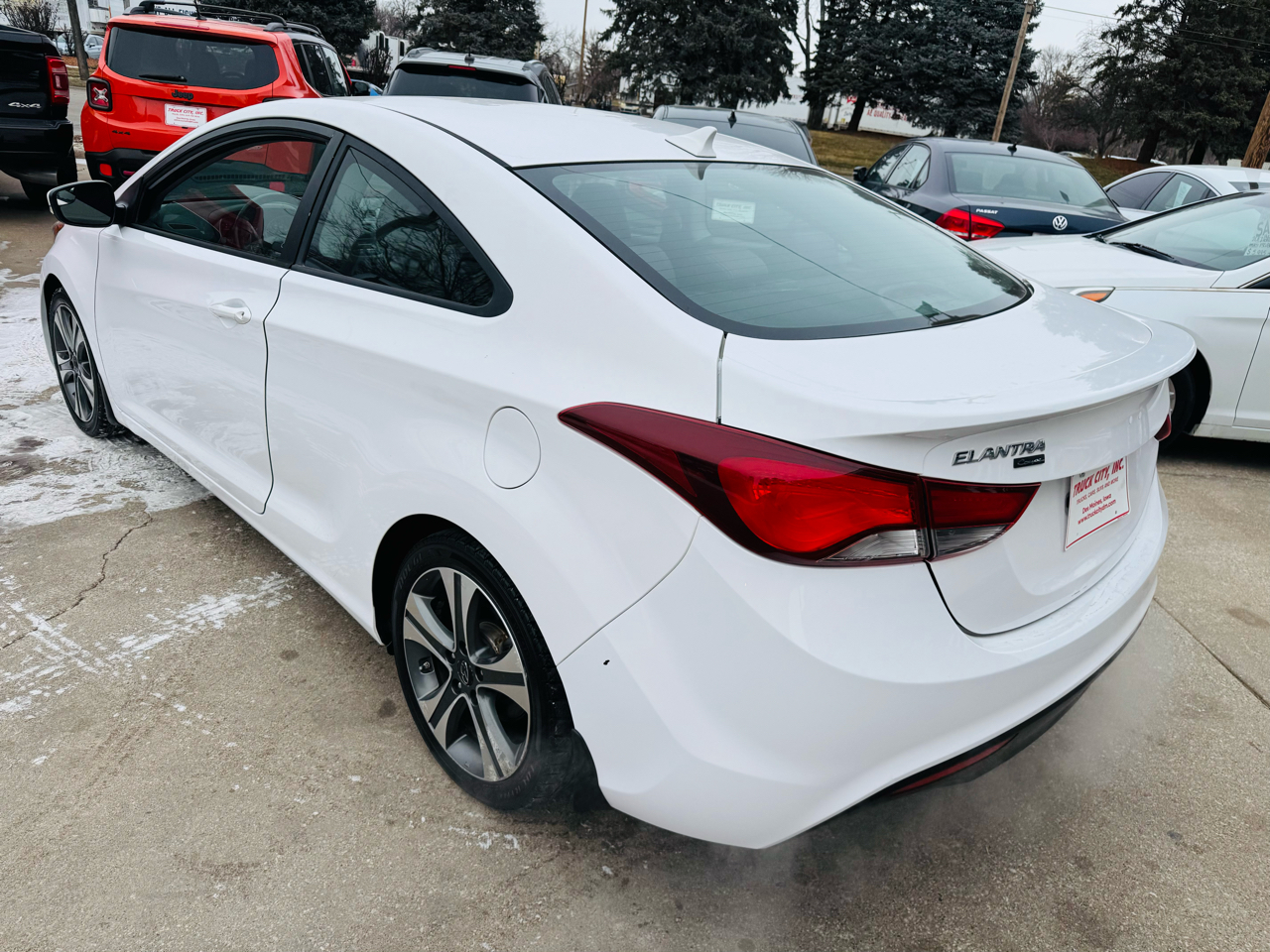 Hyundai Elantra Coupe A/T 2014