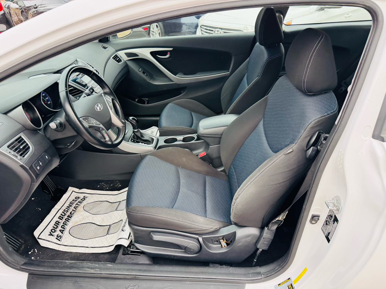 Hyundai Elantra Coupe A/T 2014