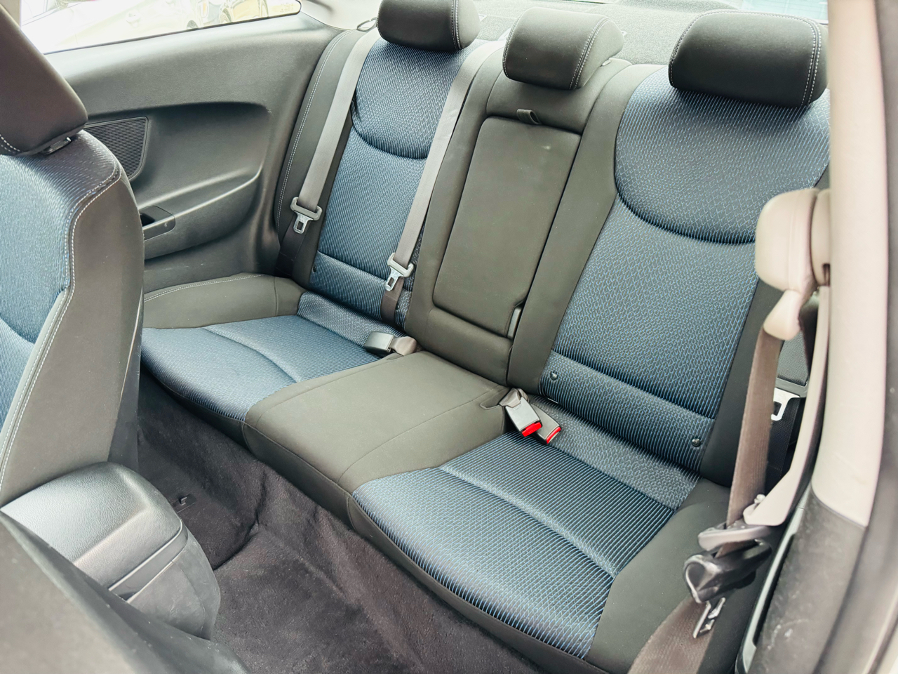 Hyundai Elantra Coupe A/T 2014