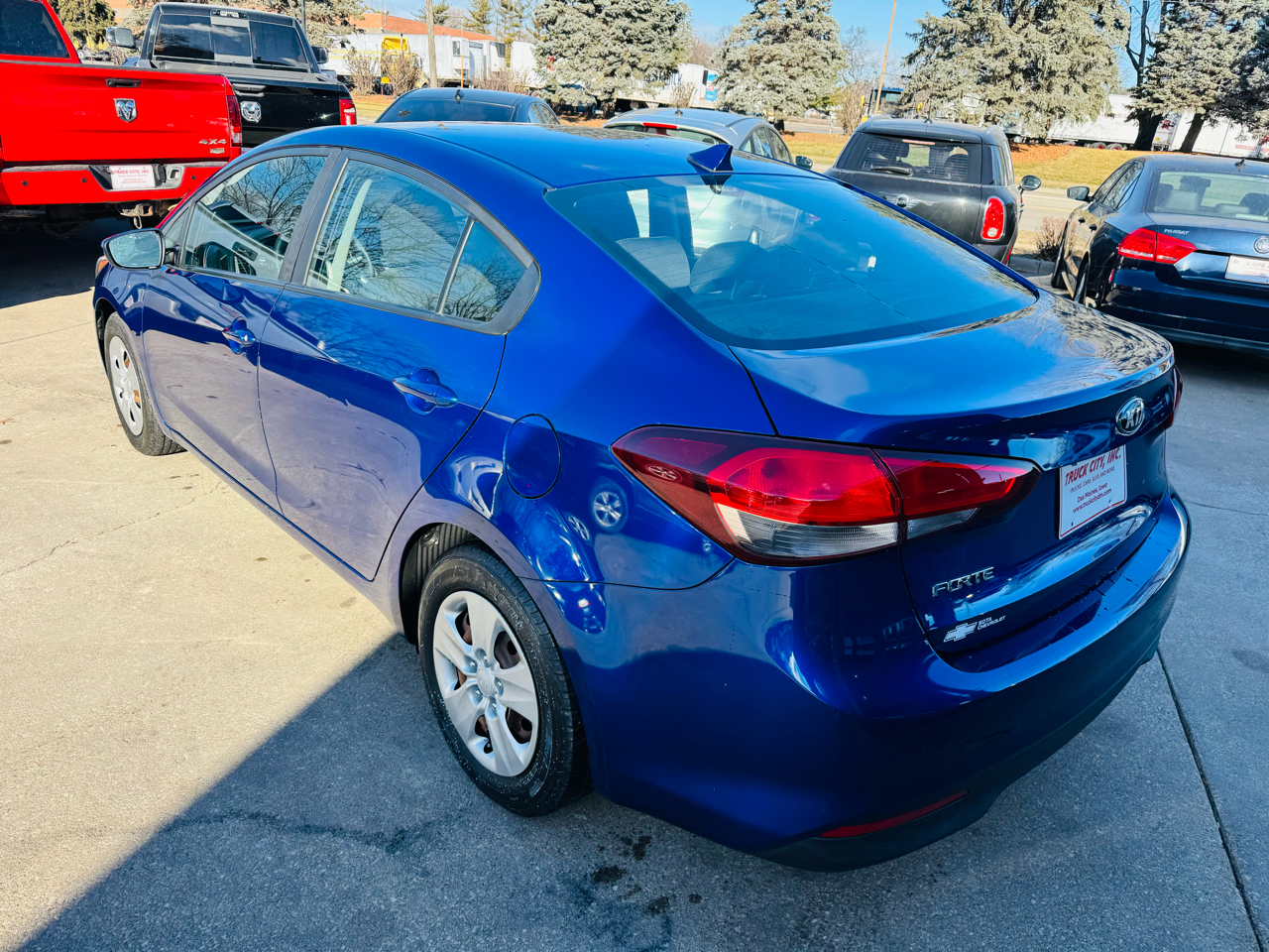 Kia Forte LX 6A 2017