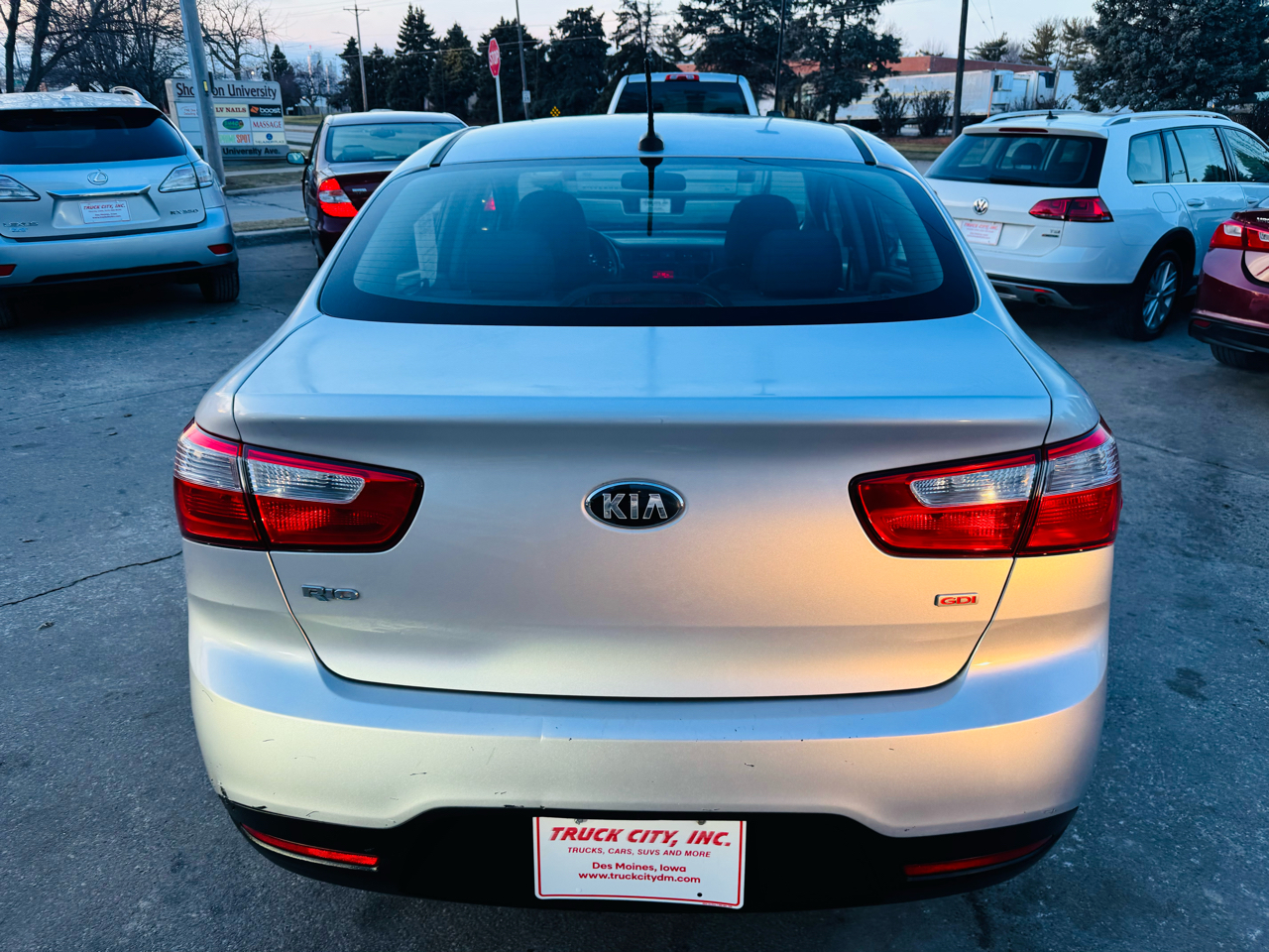 Kia Rio LX 2015
