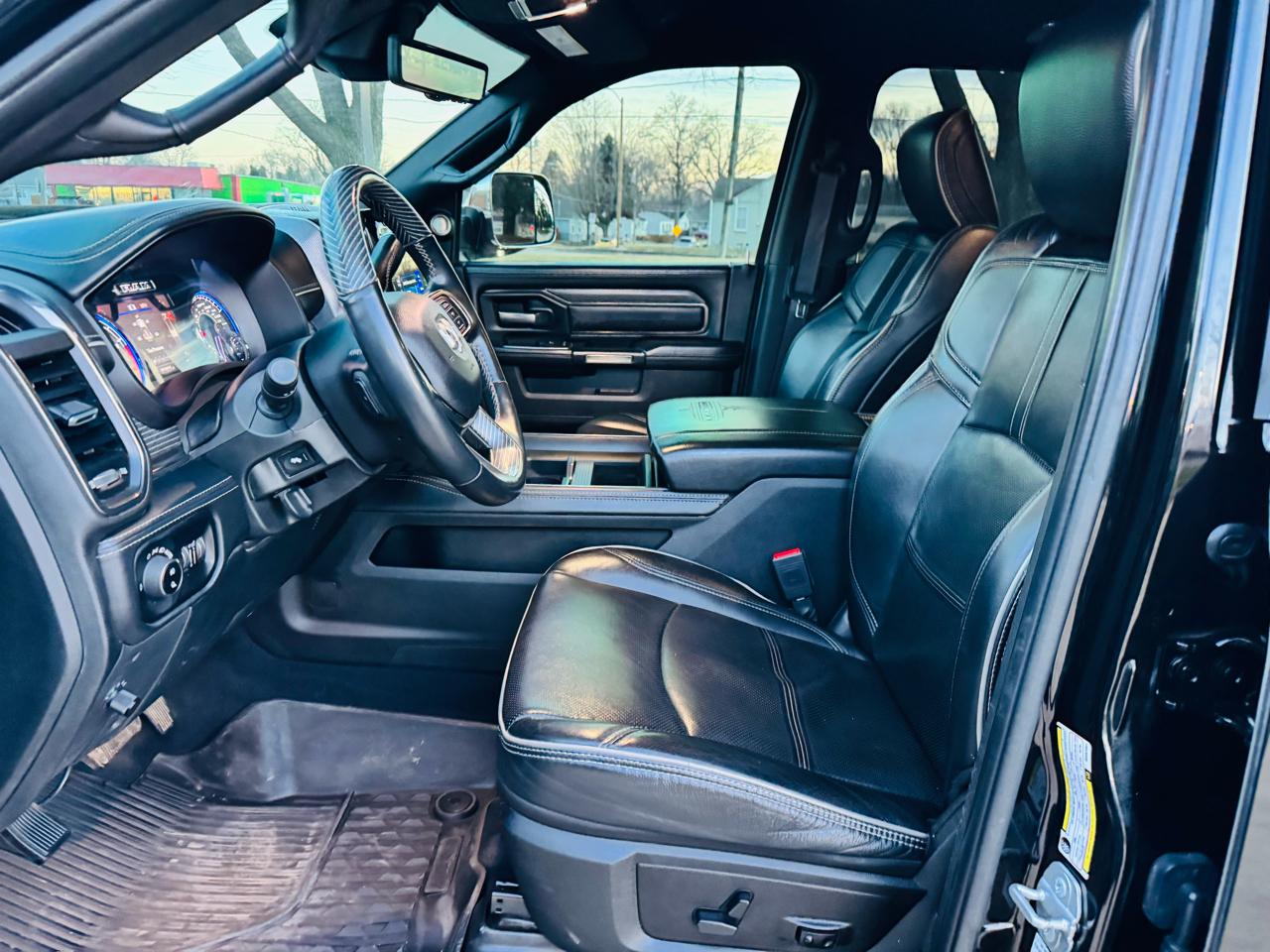 RAM 2500 Limited Mega Cab 4WD 2021