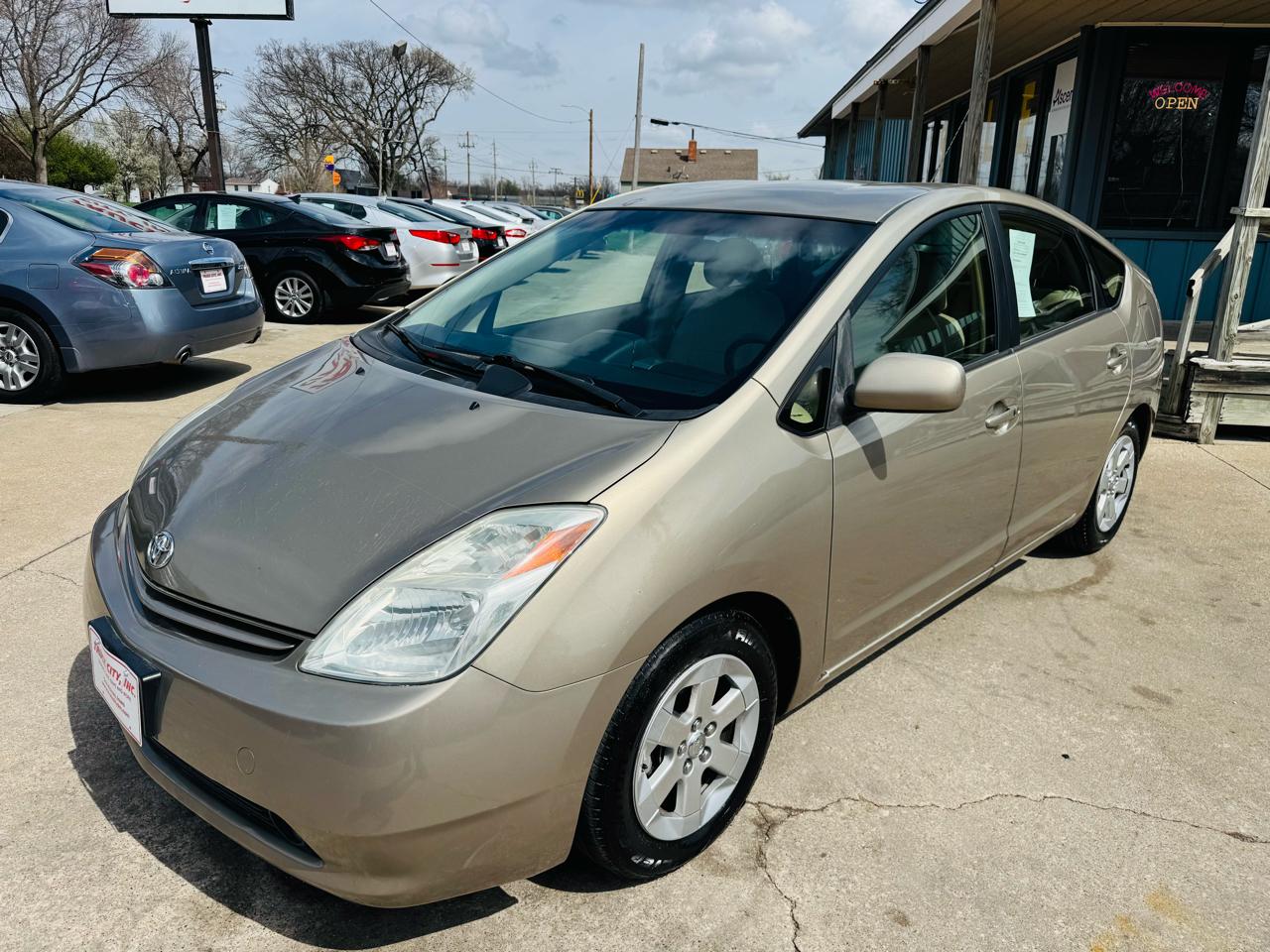 Toyota Prius 4-Door Liftback 2004