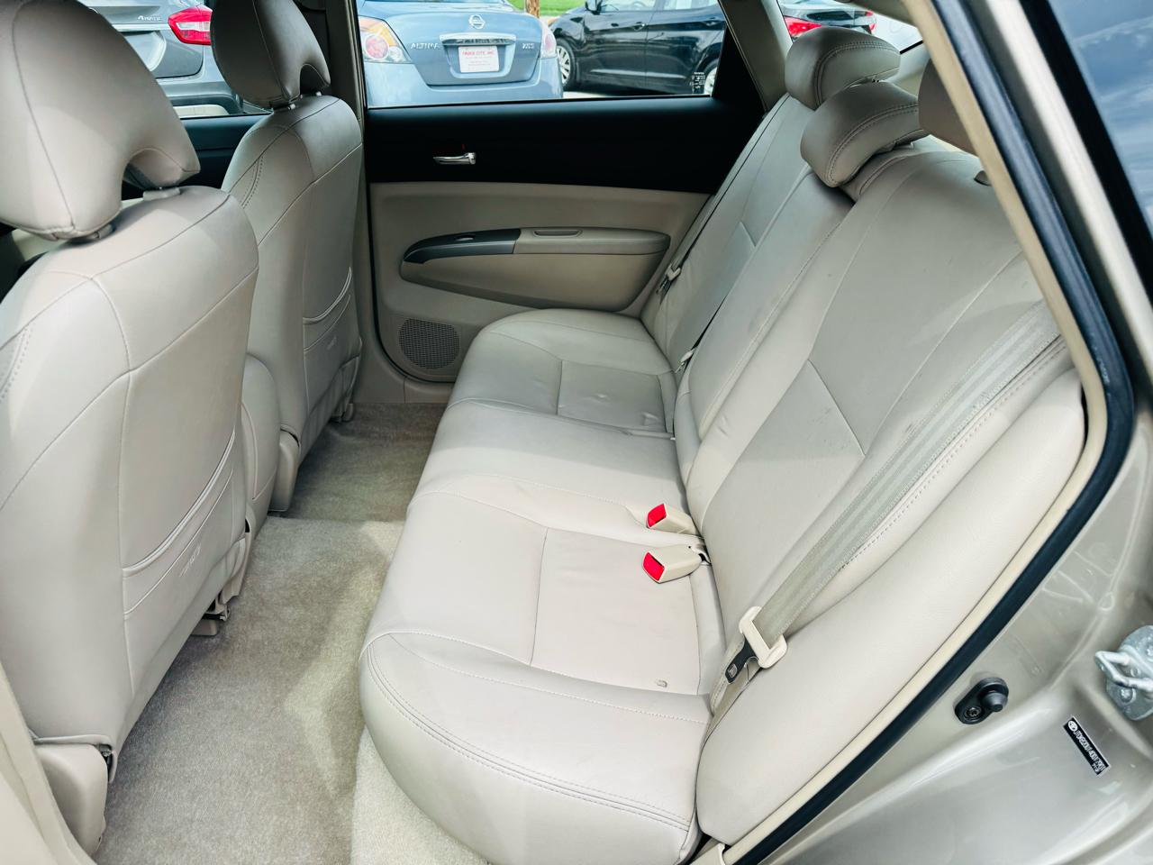 Toyota Prius 4-Door Liftback 2004