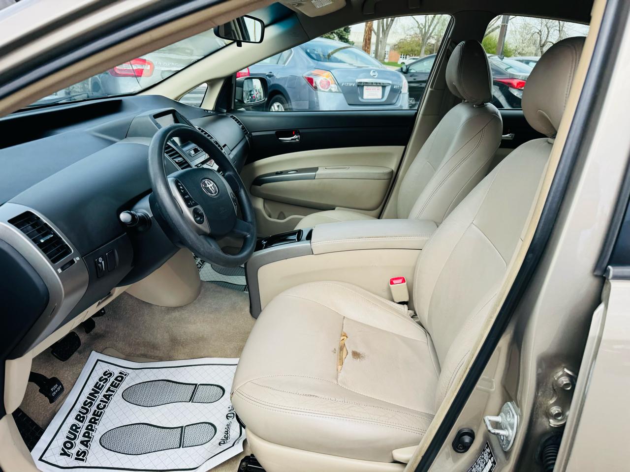 Toyota Prius 4-Door Liftback 2004