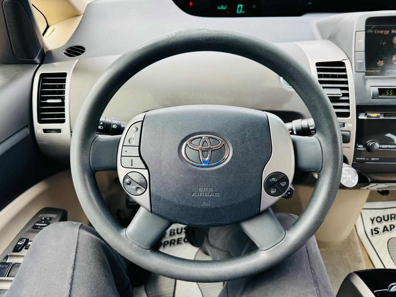 Toyota Prius 4-Door Liftback 2004