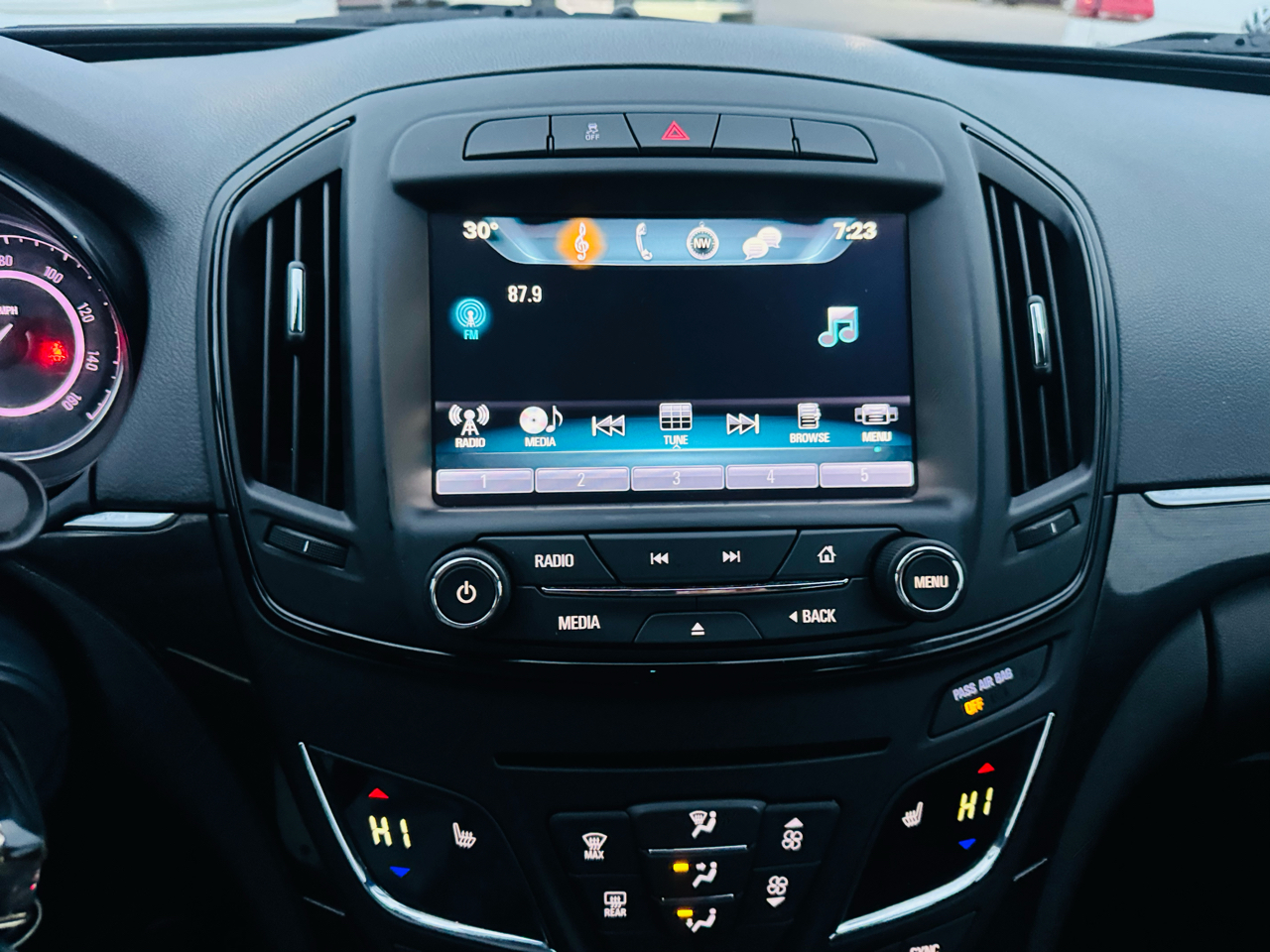 Buick Regal Turbo FWD 2016