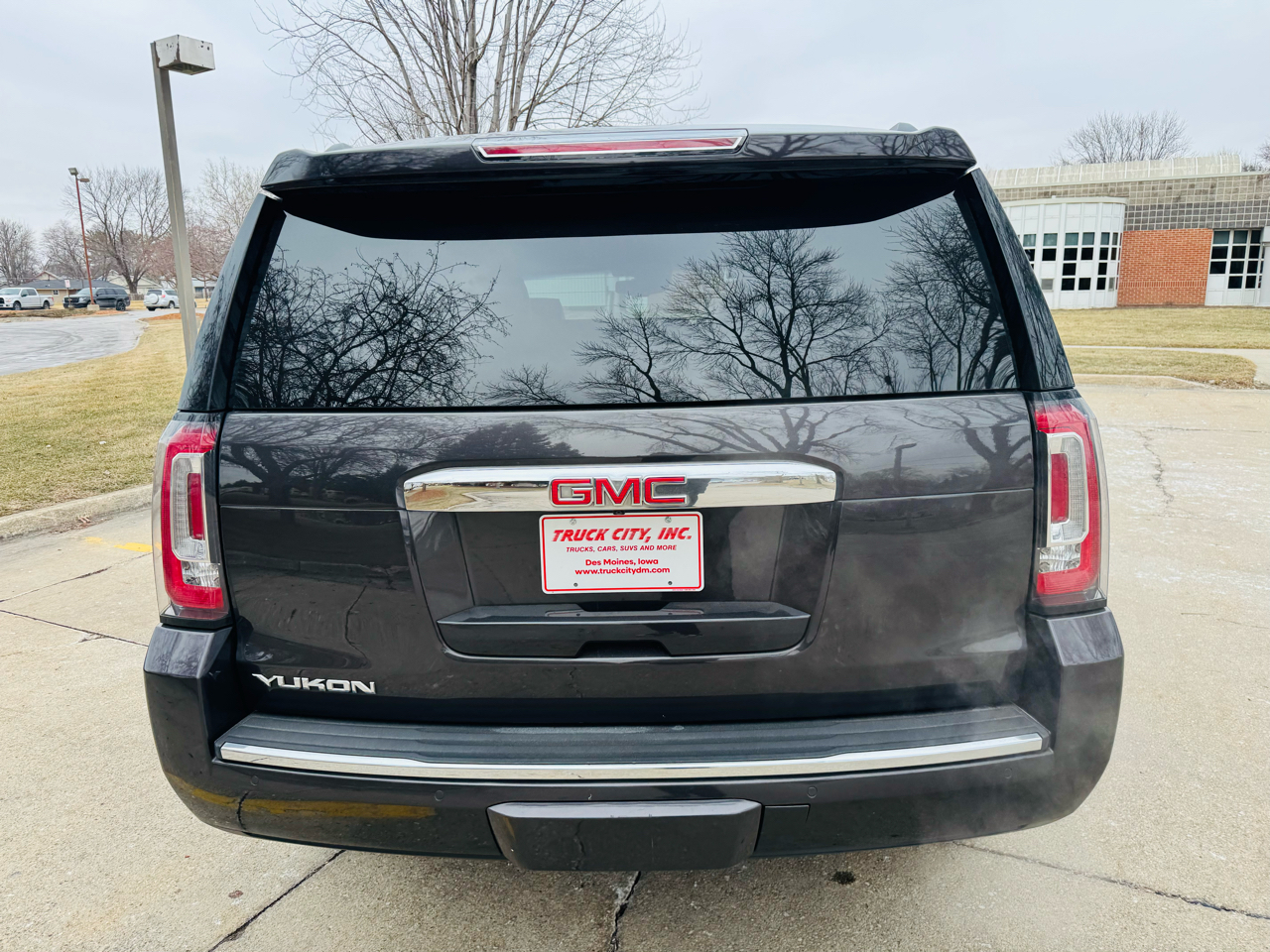 GMC Yukon Denali 4WD 2018