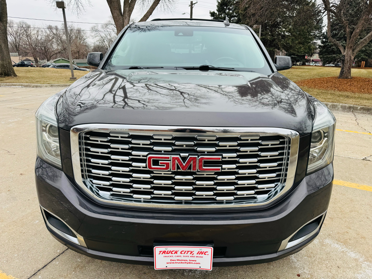 GMC Yukon Denali 4WD 2018