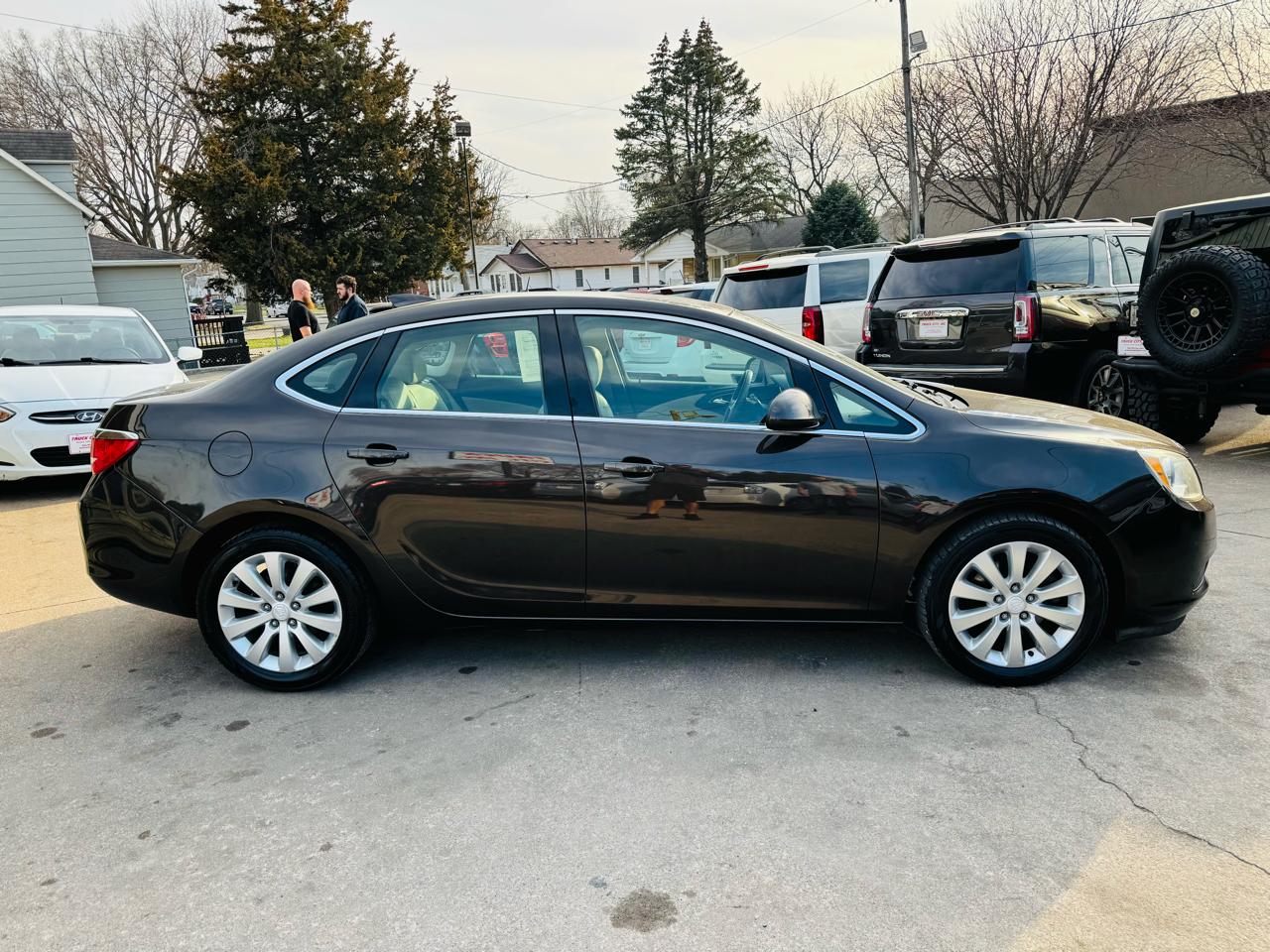 Buick Verano Base 2015