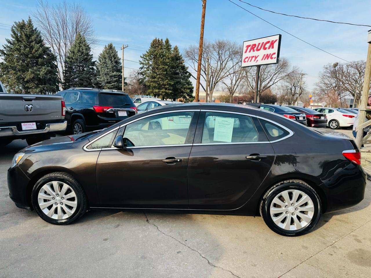 Buick Verano Base 2015