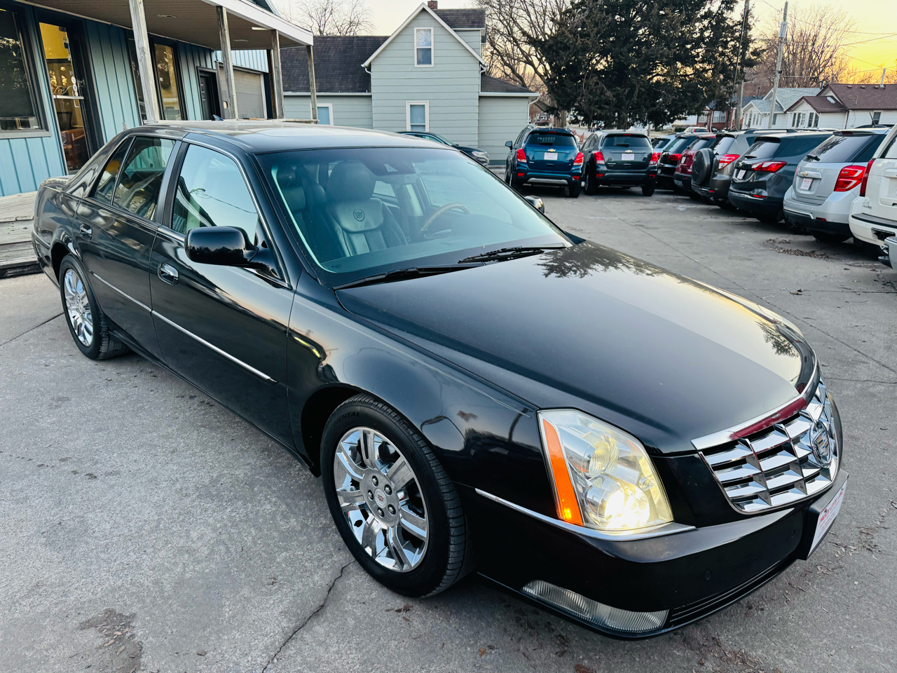2010 Cadillac DTS Platinum w/ Navi