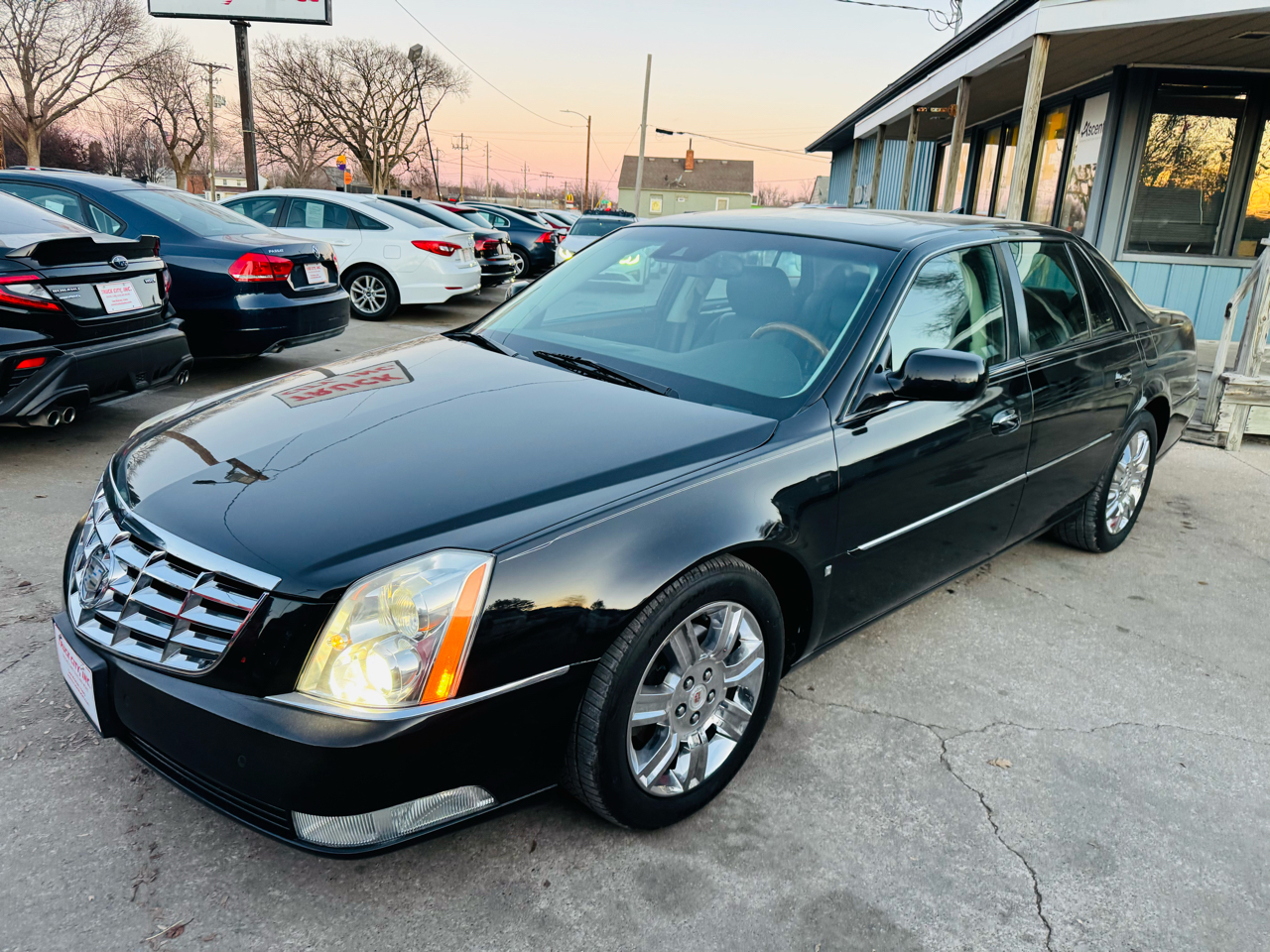 Cadillac DTS Platinum w/ Navi 2010