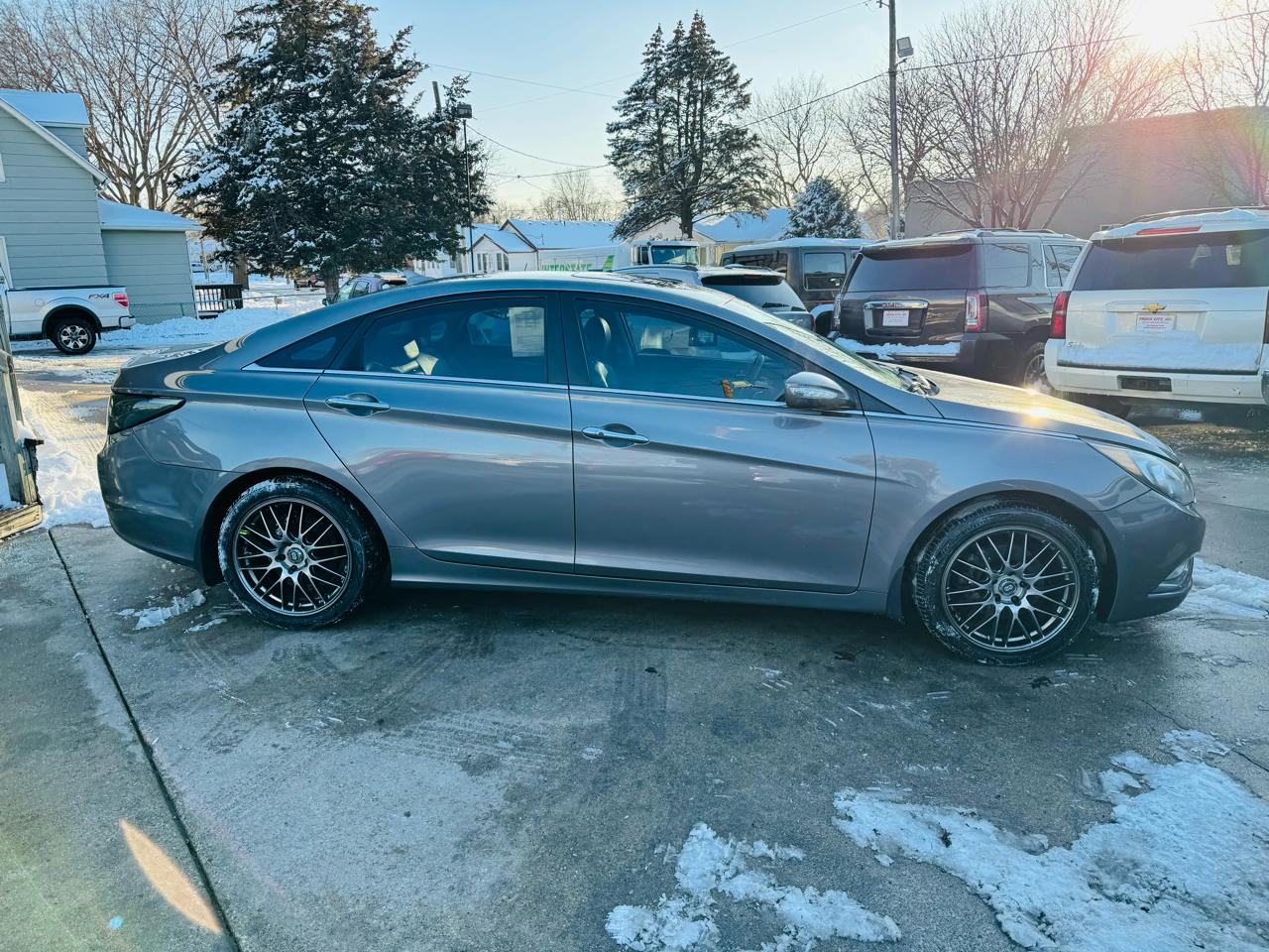 Hyundai Sonata SE Auto 2011