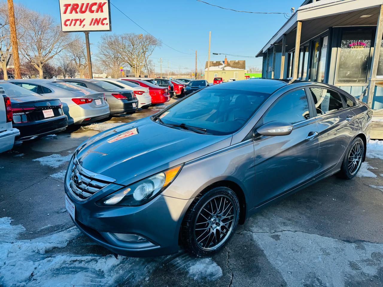 Hyundai Sonata SE Auto 2011