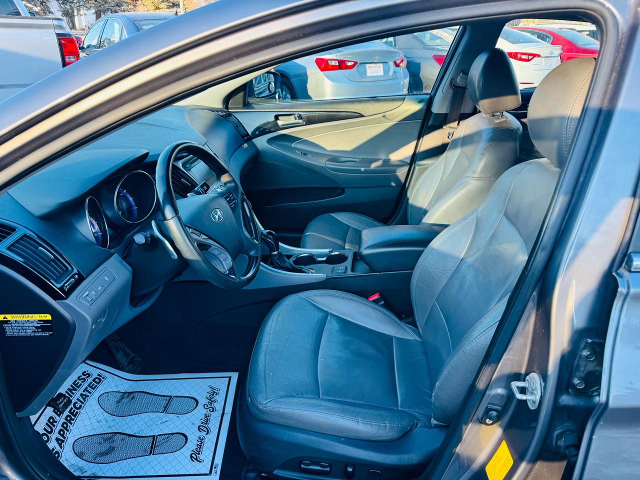 Hyundai Sonata SE Auto 2011