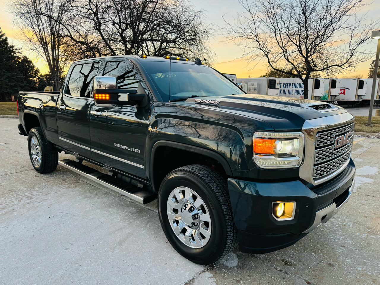 2019 GMC Sierra 2500HD Denali Crew Cab 4WD
