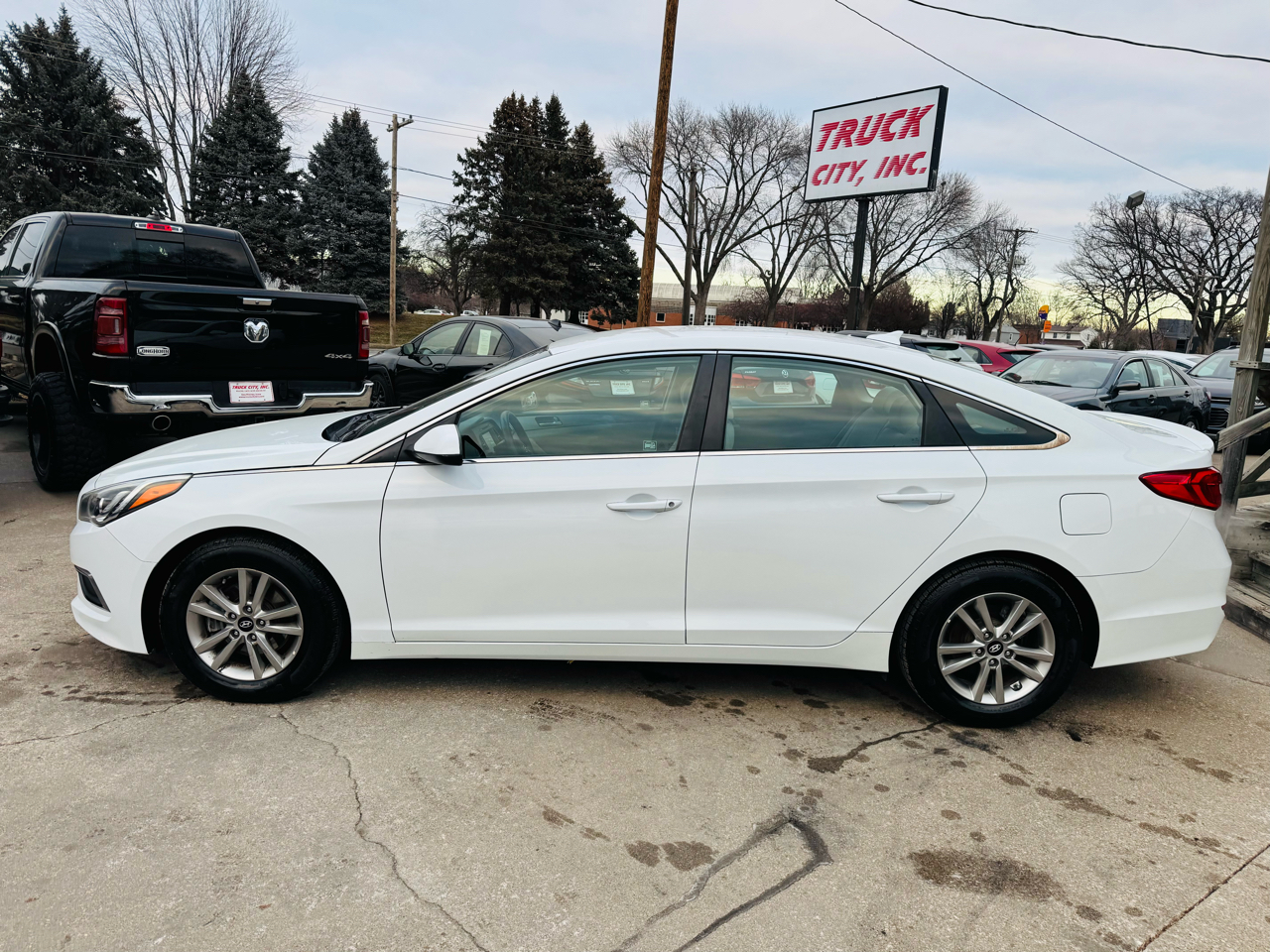 Hyundai Sonata SE 2016