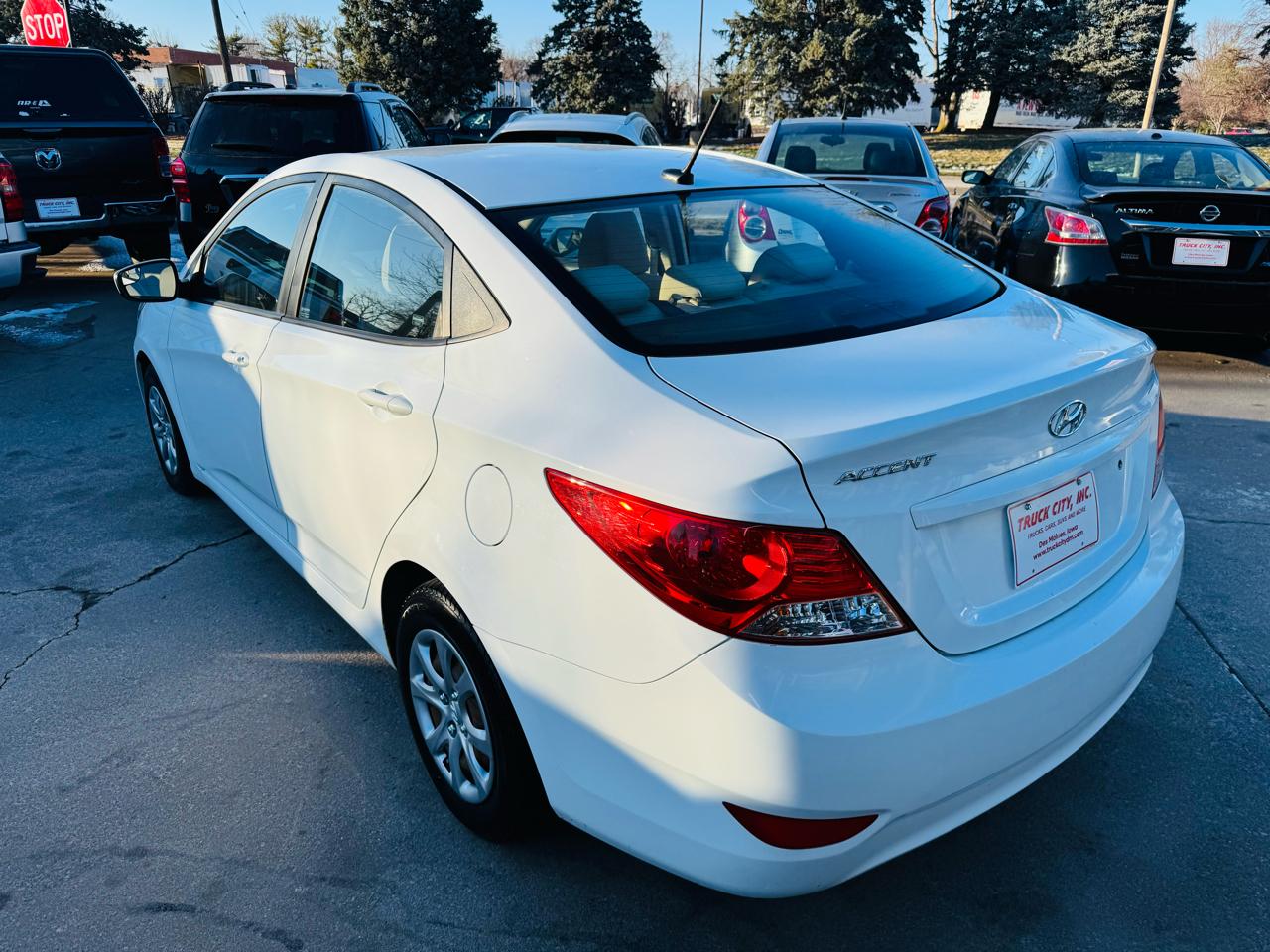 Hyundai Accent GLS 4-Door 2014