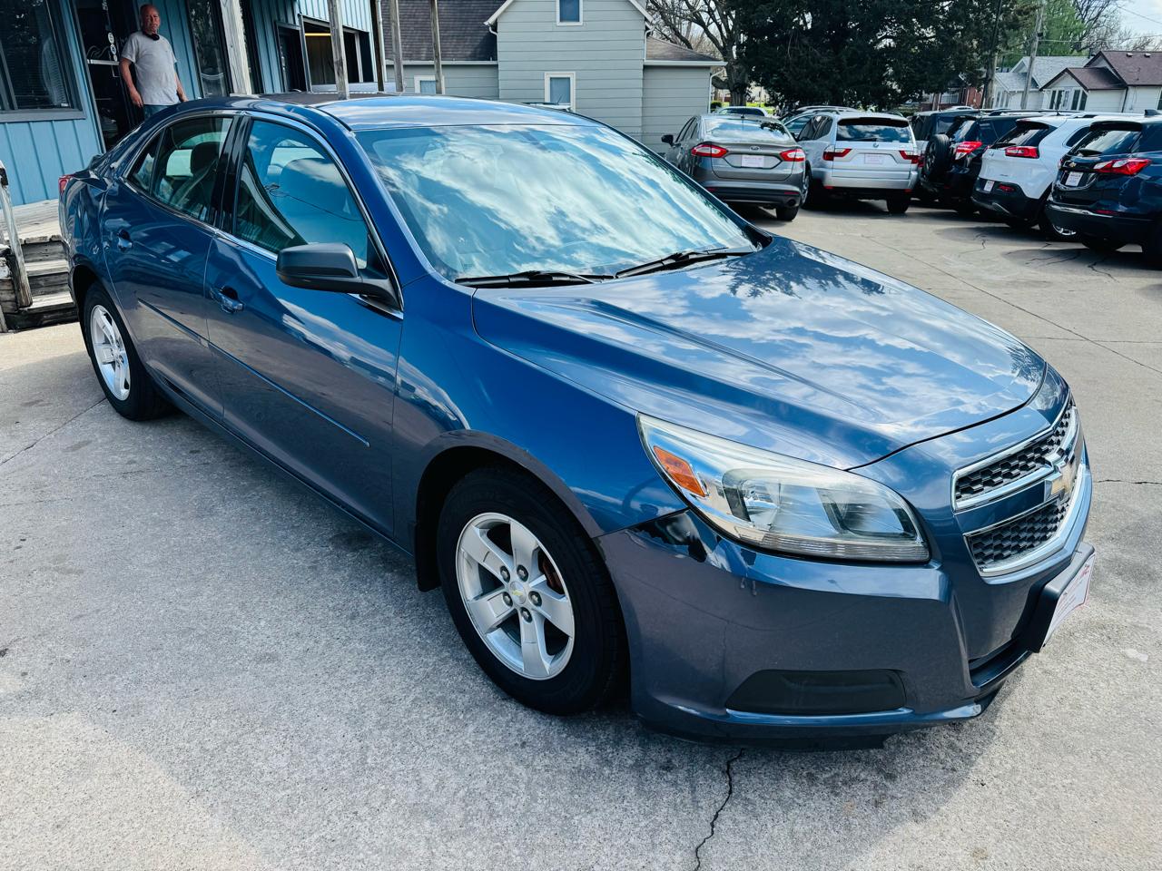Chevrolet Malibu LS 2013