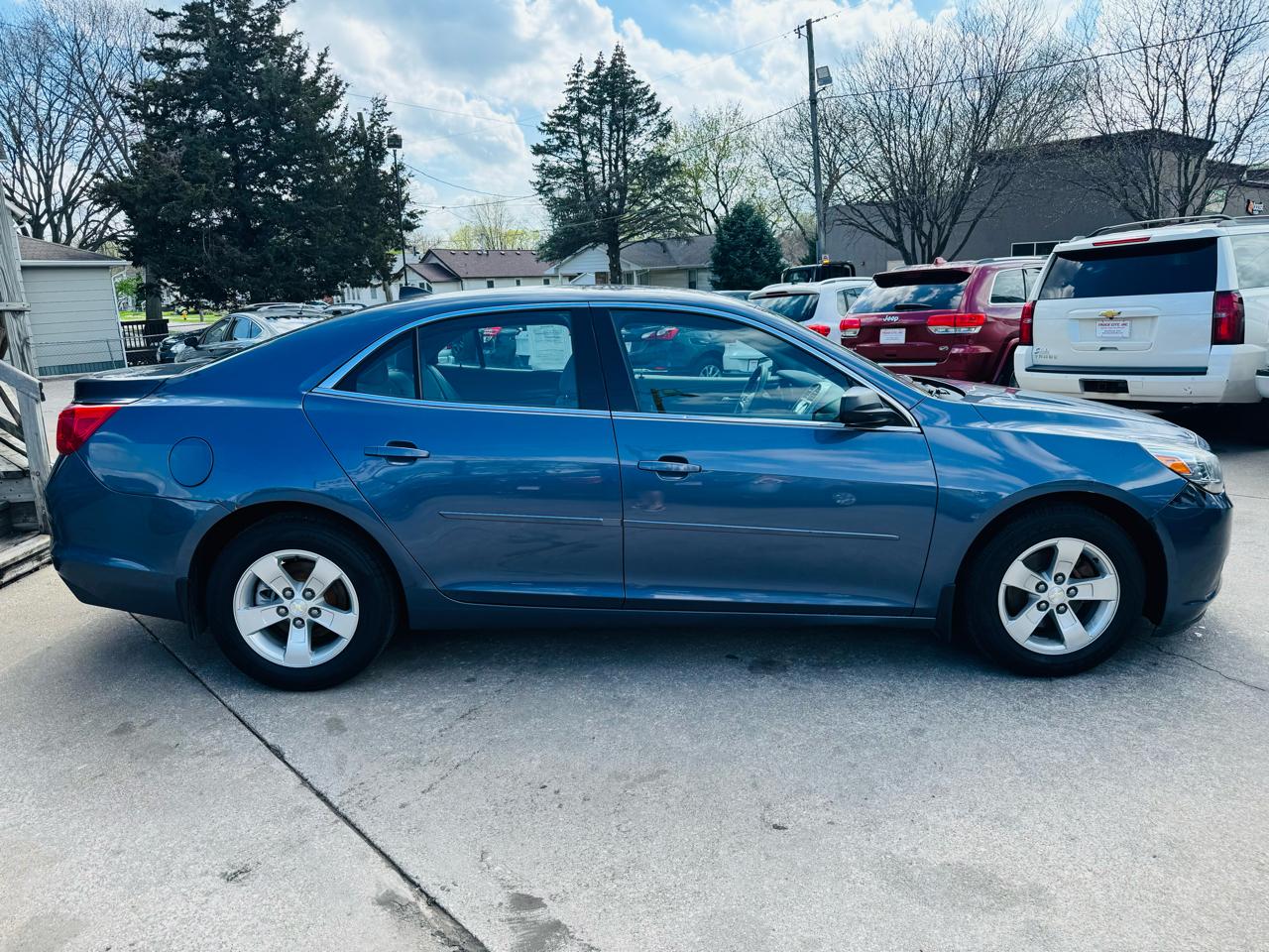 Chevrolet Malibu LS 2013