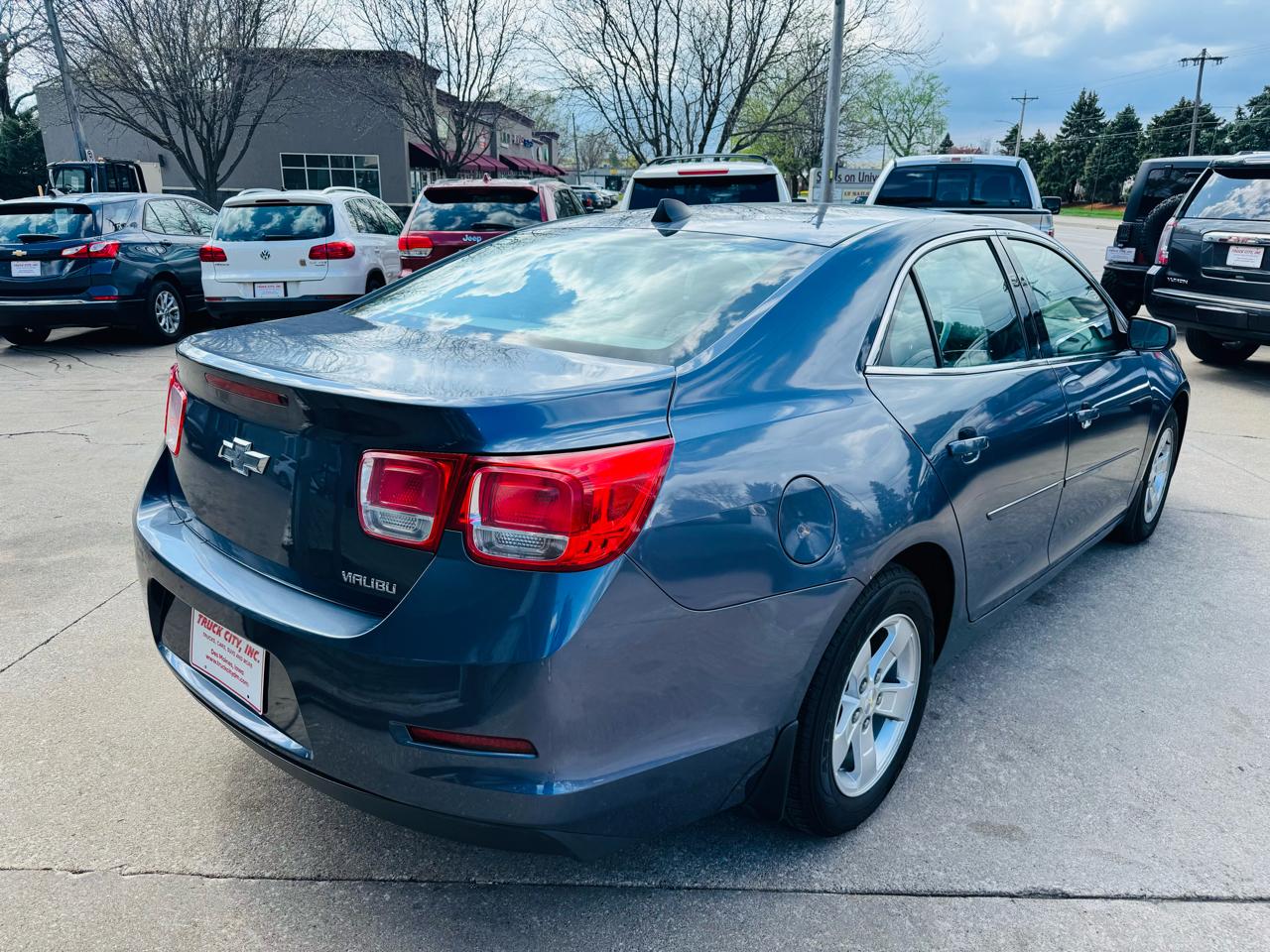 Chevrolet Malibu LS 2013