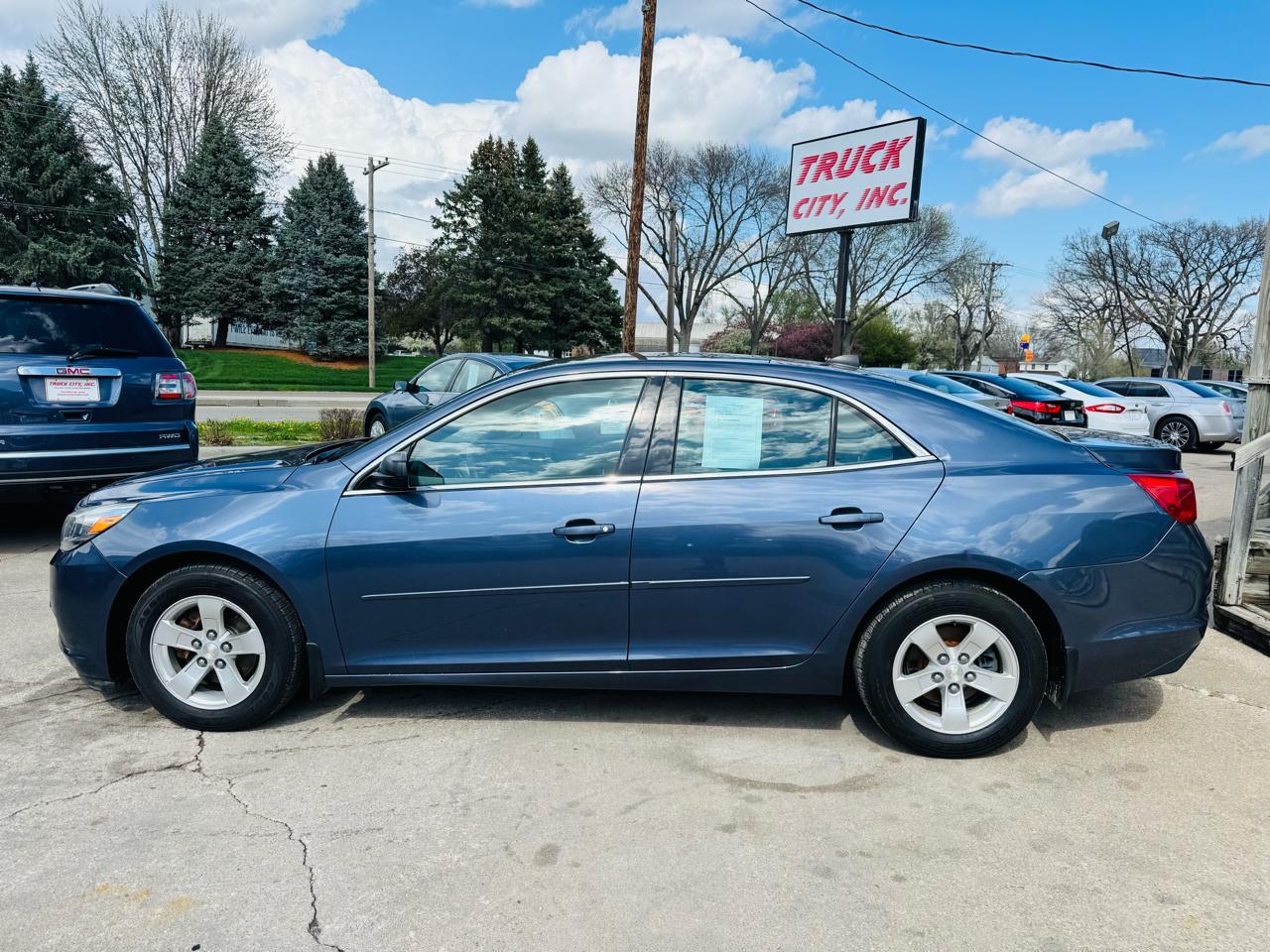 Chevrolet Malibu LS 2013