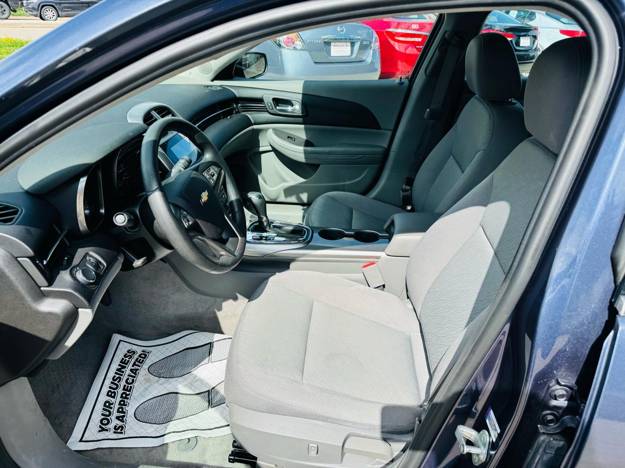 Chevrolet Malibu LS 2013