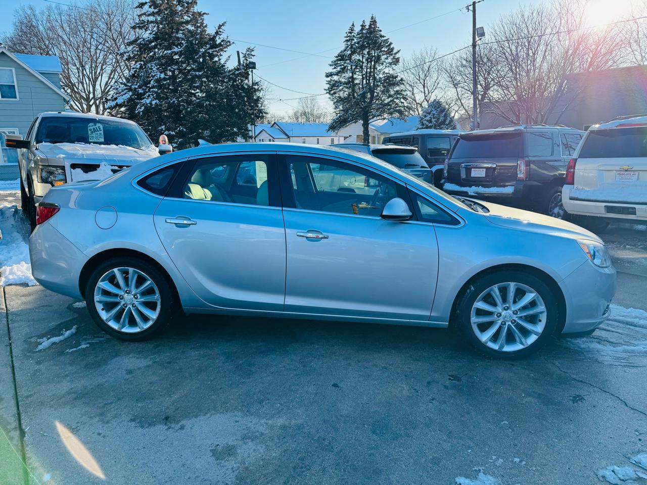 Buick Verano Leather 2012